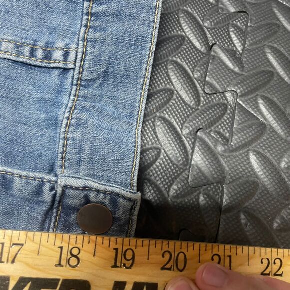 Kut Light Wash Denim Jacket – Women’s Small – Classic Casual Layer - Picture 5 of 7